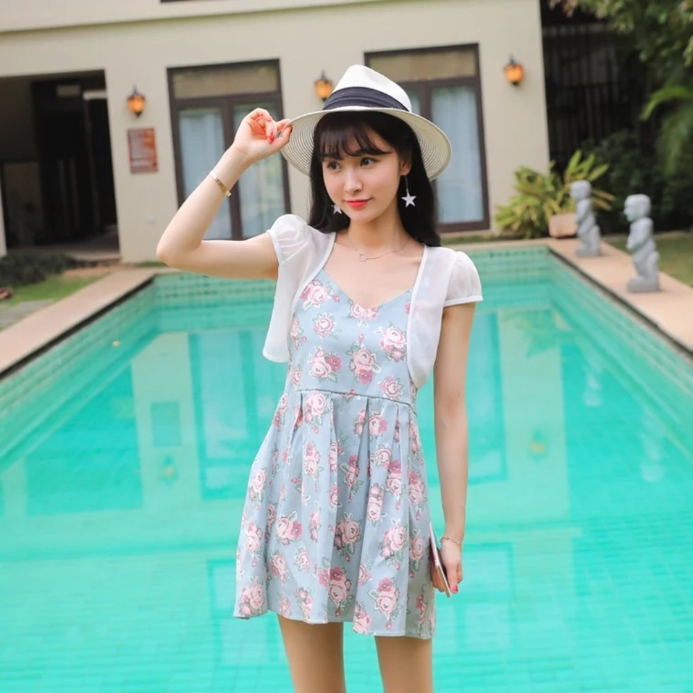 FOREVER 21 Strapless Light Denim Dress